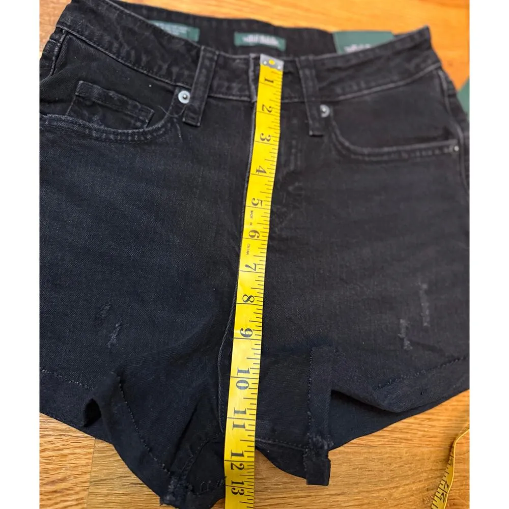 Wild Fable Women 00 Black High Rise Rolled Cuff Denim
Jean Shorts Distressed New - Image 3