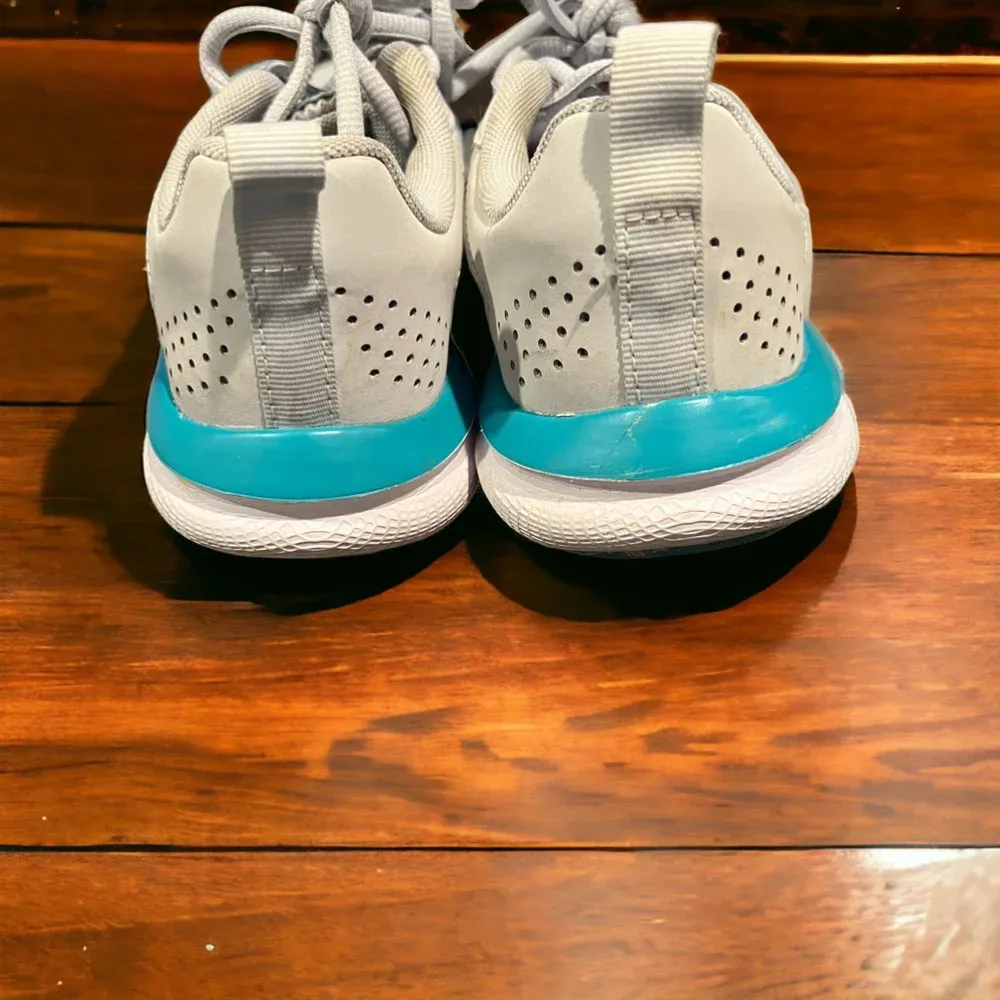 Under armour deluxe foam charged assert sneakers‎ - Image 4