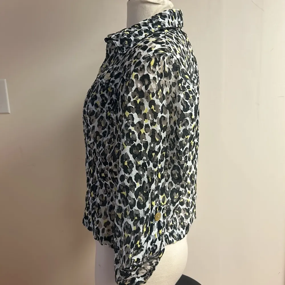 Ruby Rd. Black and yellow leopard cheetah print collared button up blouse - Image 4