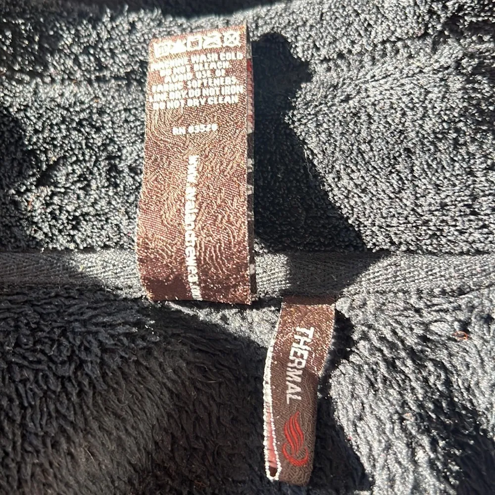 Avalanche Black Thermal Vest Women’s Size Small Sleeveless Outerwear - Image 6