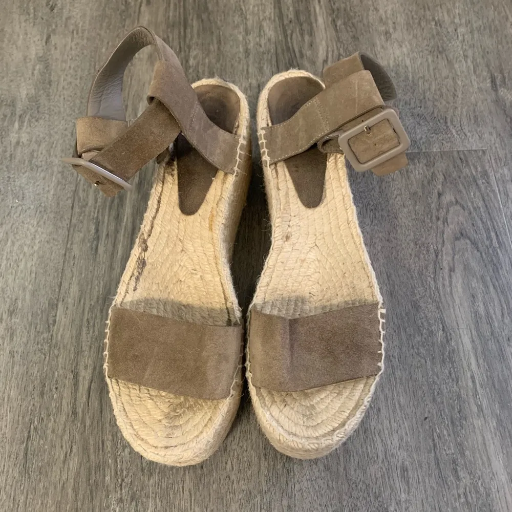 Vince Abby brown suede platform wedges - Image 2