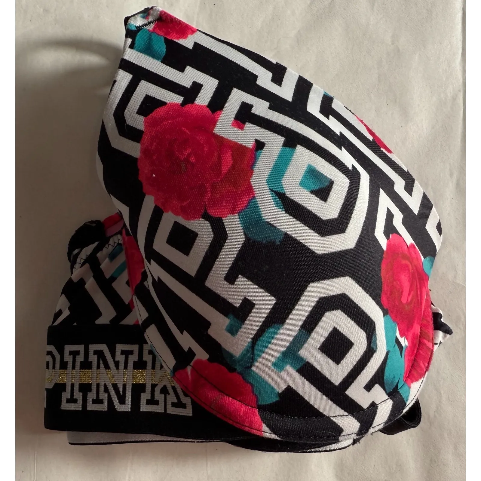 Victoria’s Secret Wear Everywhere Push-up Bra Icon Rose Print 32C - Image 2