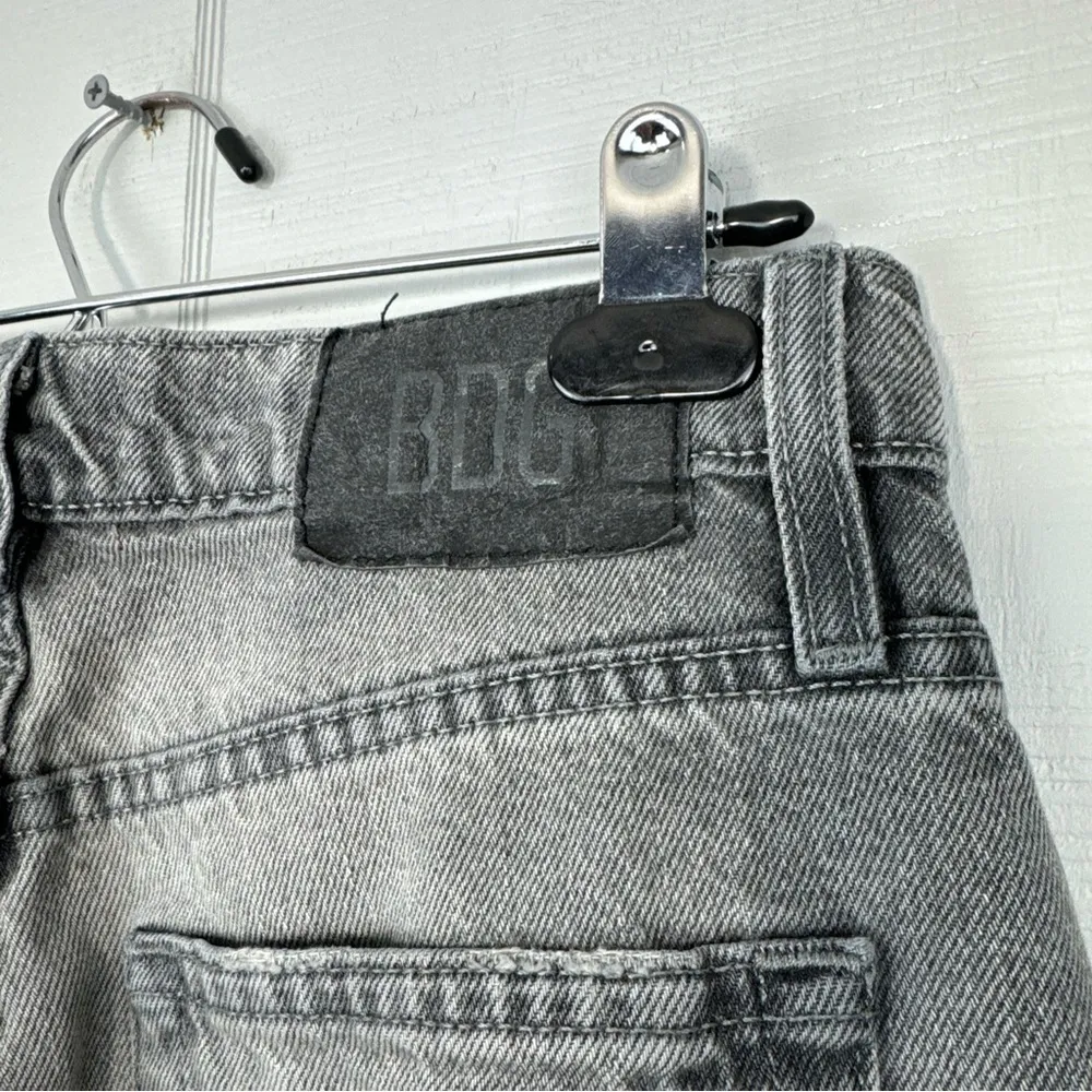 BDG Black Gray Charcoal Wash Stone Distressed Straight Leg Cowboy Jeans 26 - Image 4