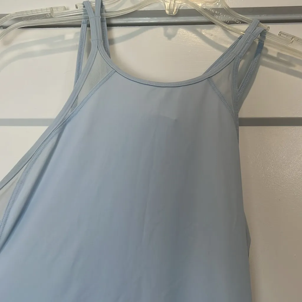 Lululemon Athletica Sky Blue Run Off Route Tank Top size 4. In perfect condition - Image 6