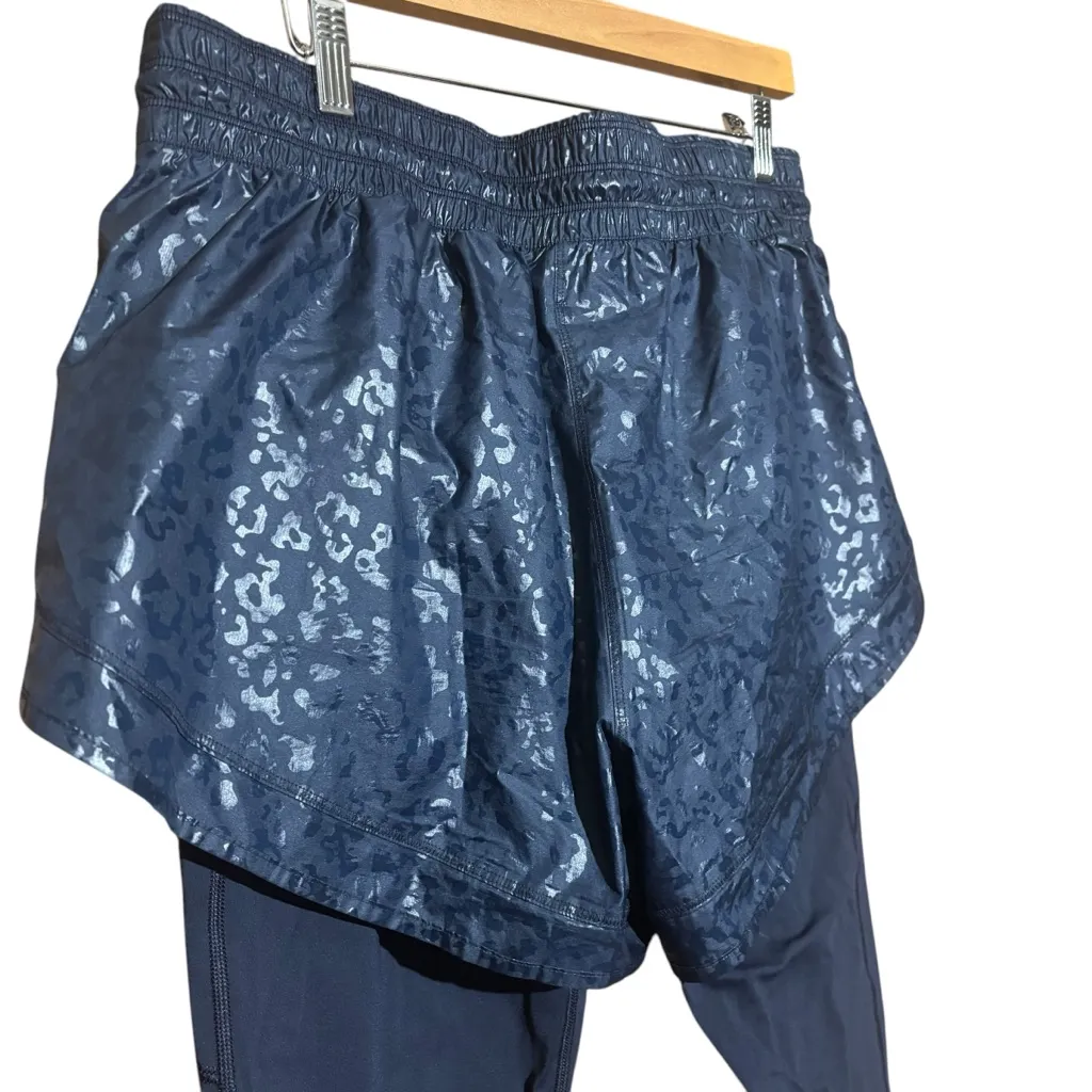 Athleta‎ Rainer 2 in 1  Layered Legging Tight w/ Shorts Navy Blue Size Large - Image 7