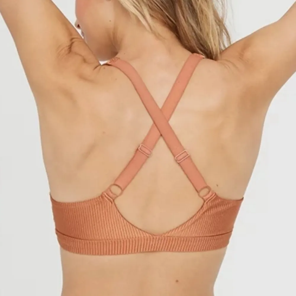 NEW  Offline Ribbed Shine Strappy Back Sports Bra Orange Activewear Plus XL - Image 2