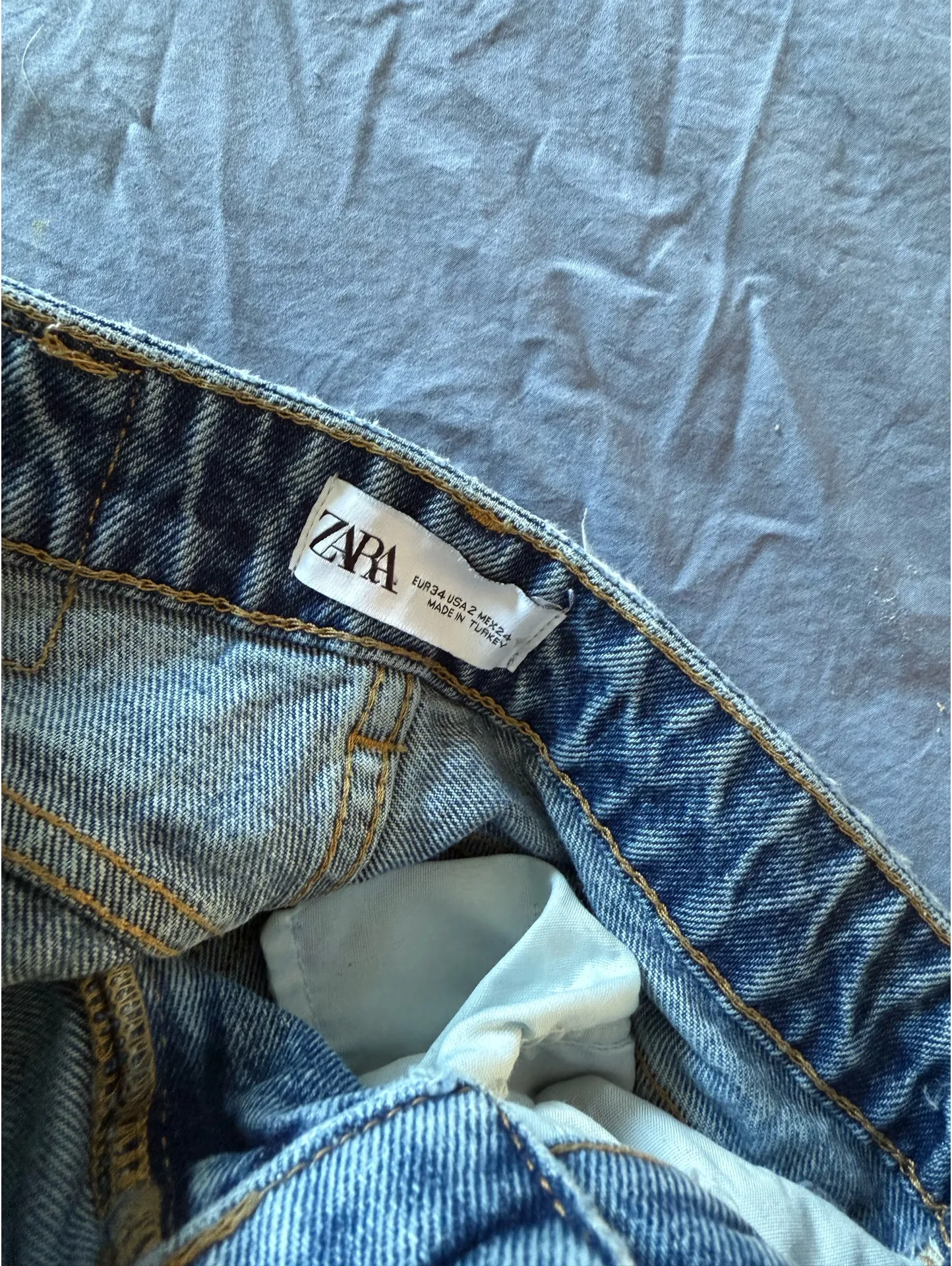 Zara Custom Embroidered Distressed Jeans - Image 5