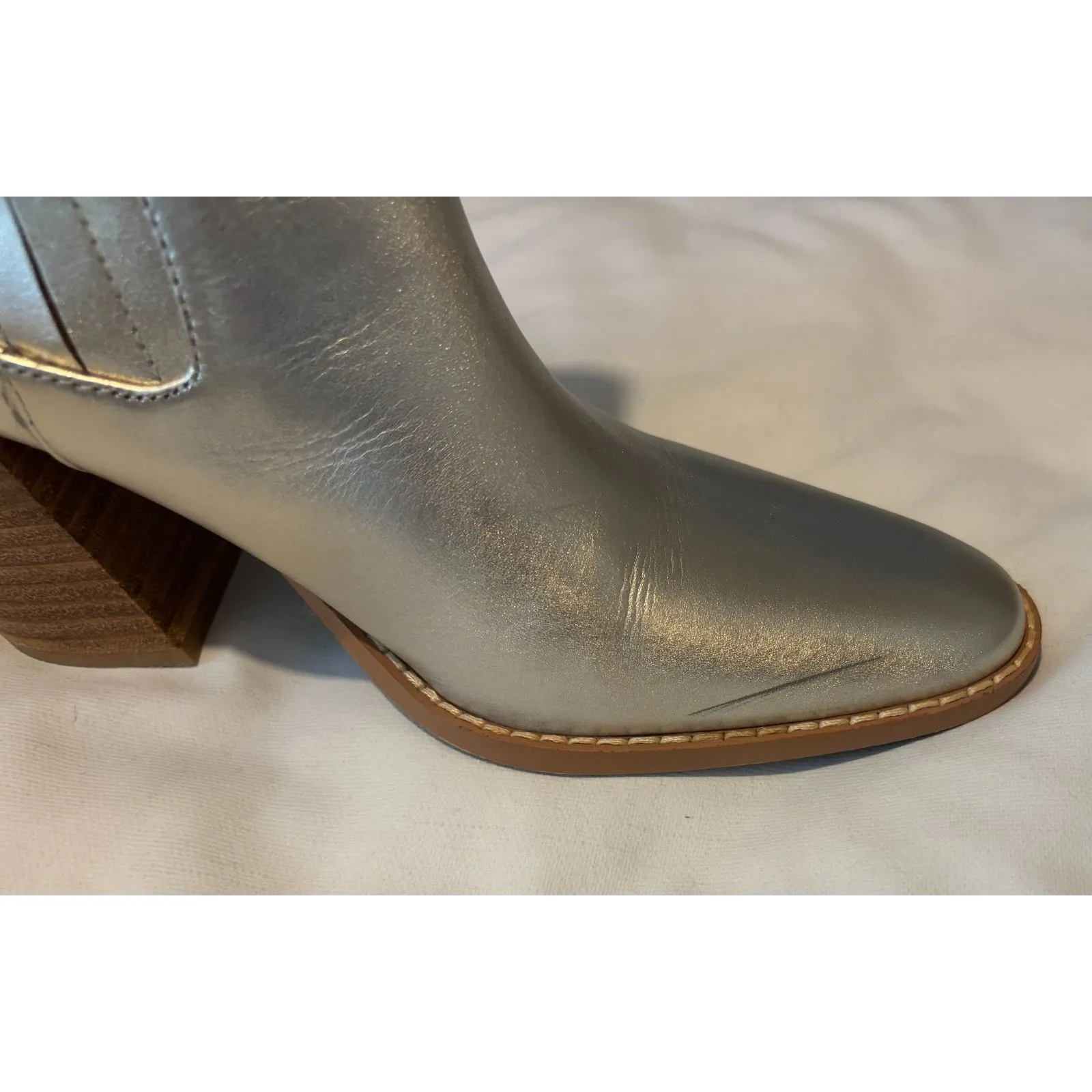 EUC Charles by Charles David® Leather Shopper Ankle Boots, Light Gold, Sz 6 - Image 8