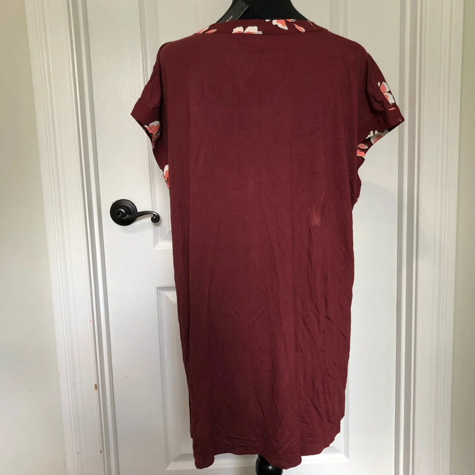 Alfani Women's Blouse Top Split Neck Short Sleeve Floral‎ Maroon Size XL NWT - Image 5