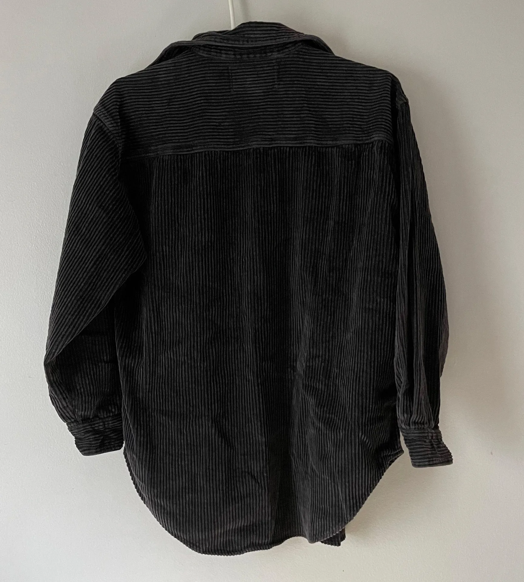 QUIZZ Vintage Dark Grey Corduroy Button Down Shirt Gray - Image 2