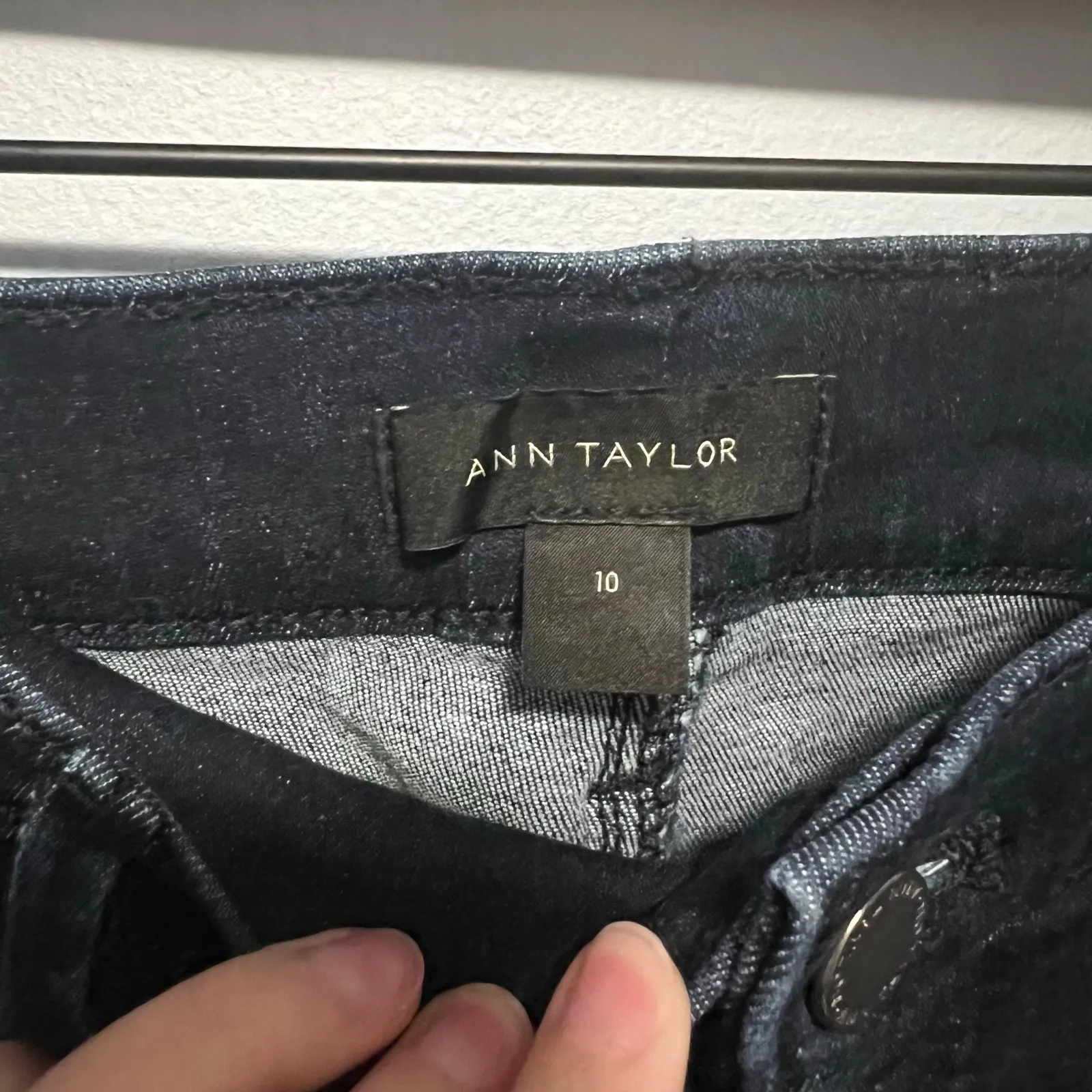 Ann Taylor The Skinny Jeans Dark Wash Metallic Silver Stripes Size 10 - Image 5