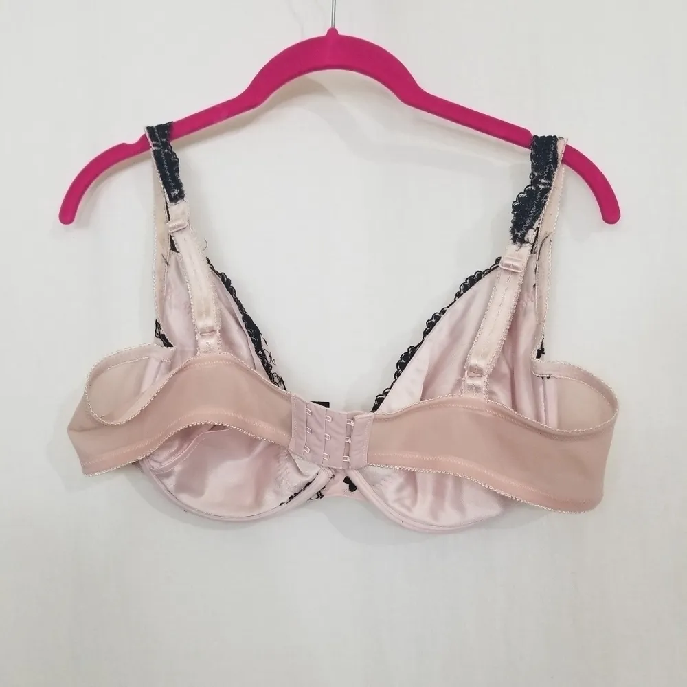 Fredericks of Hollywood Lace Bra - Image 3