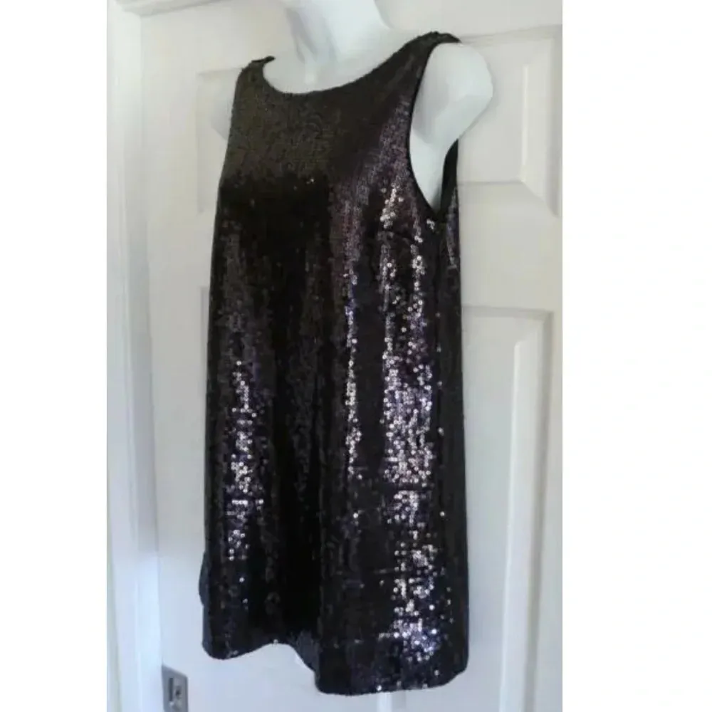 Free people black sequin mini dress low back size 4 slightly oversized - Image 11
