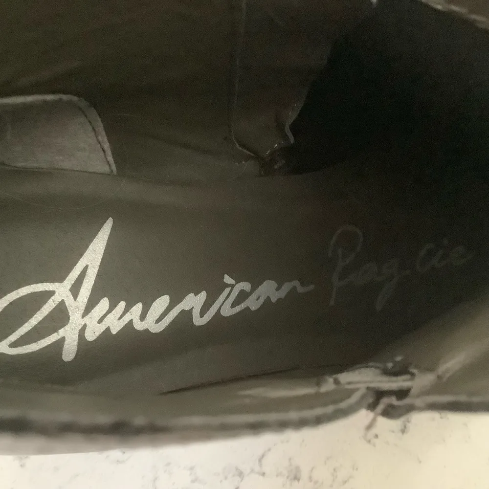 American rag grey “Ar Cadee”vegan leather boots zipper closure ankle boots Sz 10 - Image 6