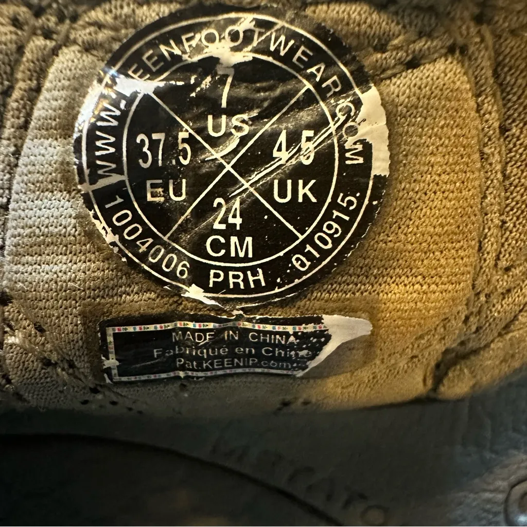 EUC Keen Venice H2 Women US 7
Black Athletic Hiking Waterproof
Sport Sandal - Image 7