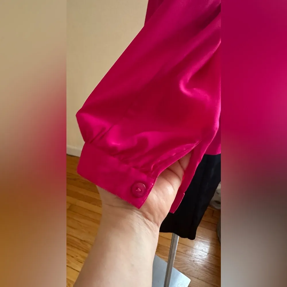 Liz Claiborne Blouse LS Hot Pink Pleated Front No Collar Hidden Buttons … - Image 6