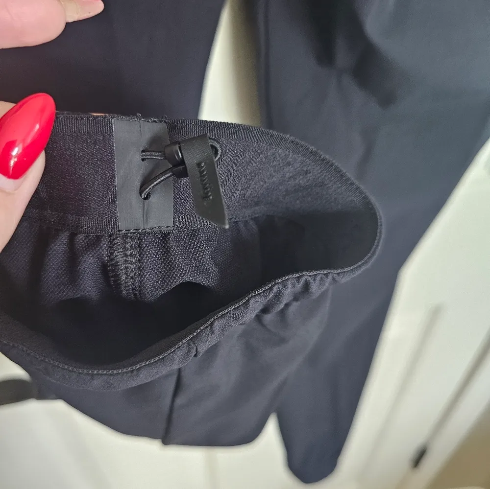 On Running Joggers Blue Size L - Image 3