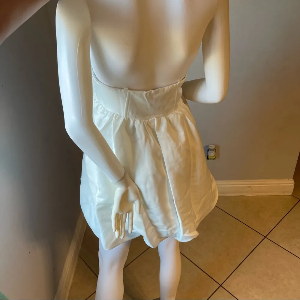 New Women’s white  mini dress 
Size Small
New with tags
Straps can be attached - Image 5