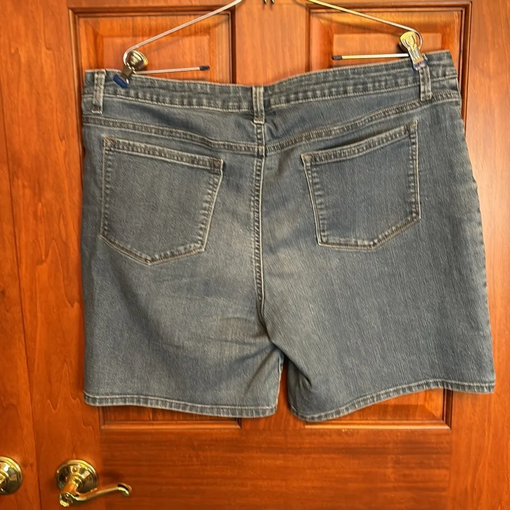 Riders by Lee mid rise jeans shorts size 20 M - Image 2