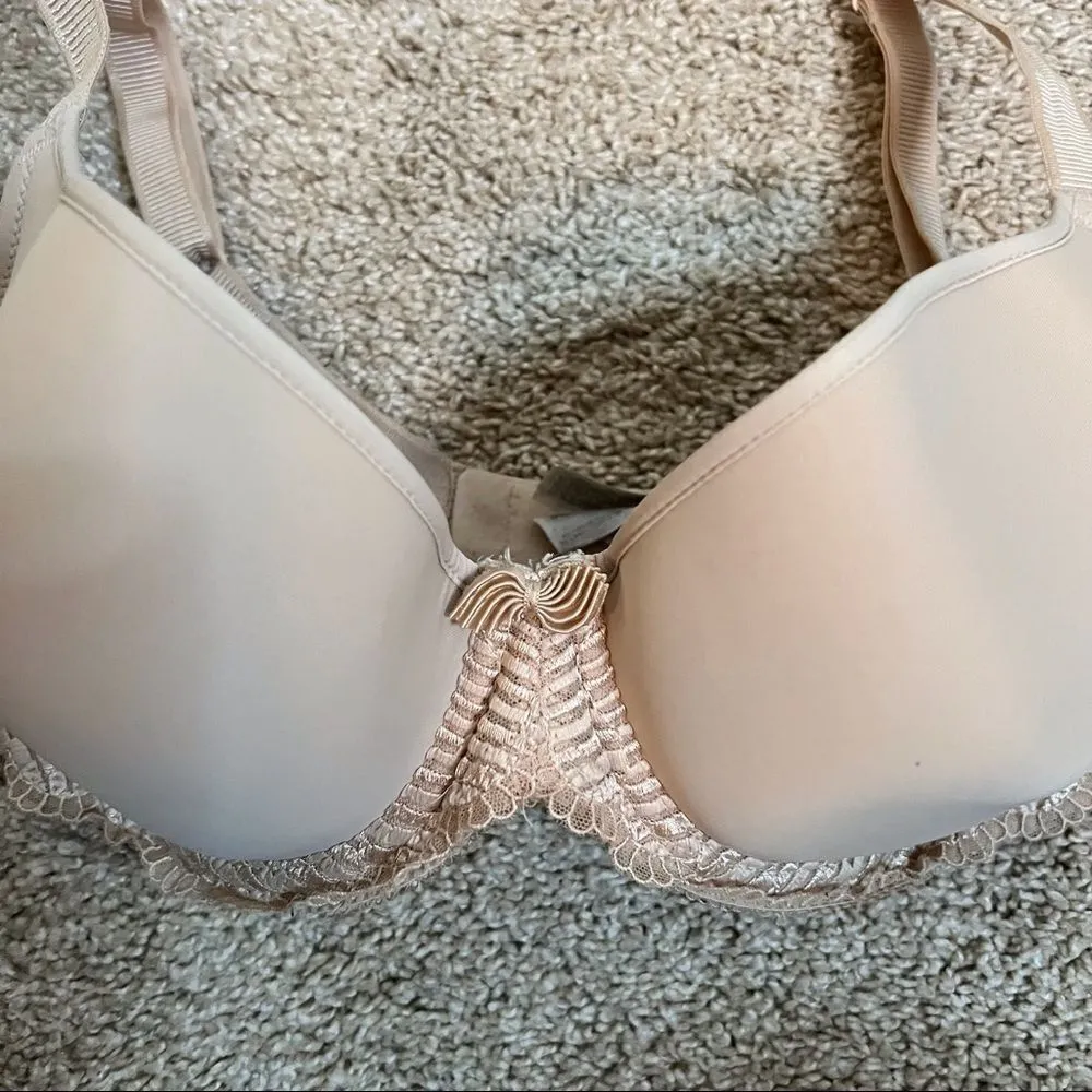 Nordstrom 34DDD Bra. ‎ Excellent pre-owned condition.  Nude color. - Image 2