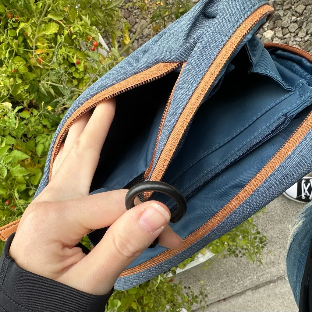 Nordace Siena Wash Pouch Toiletry Bag Blue Polyester/Vegan Leather | Travel, Gym - Image 5