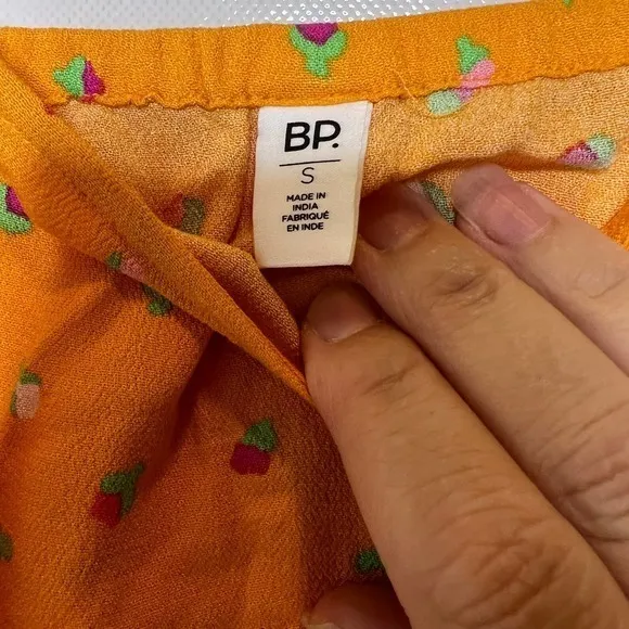 BP Women's Yellow Floral‎ Print Tie Strap Sleeveless Crop Top Tank Size Small - Image 2