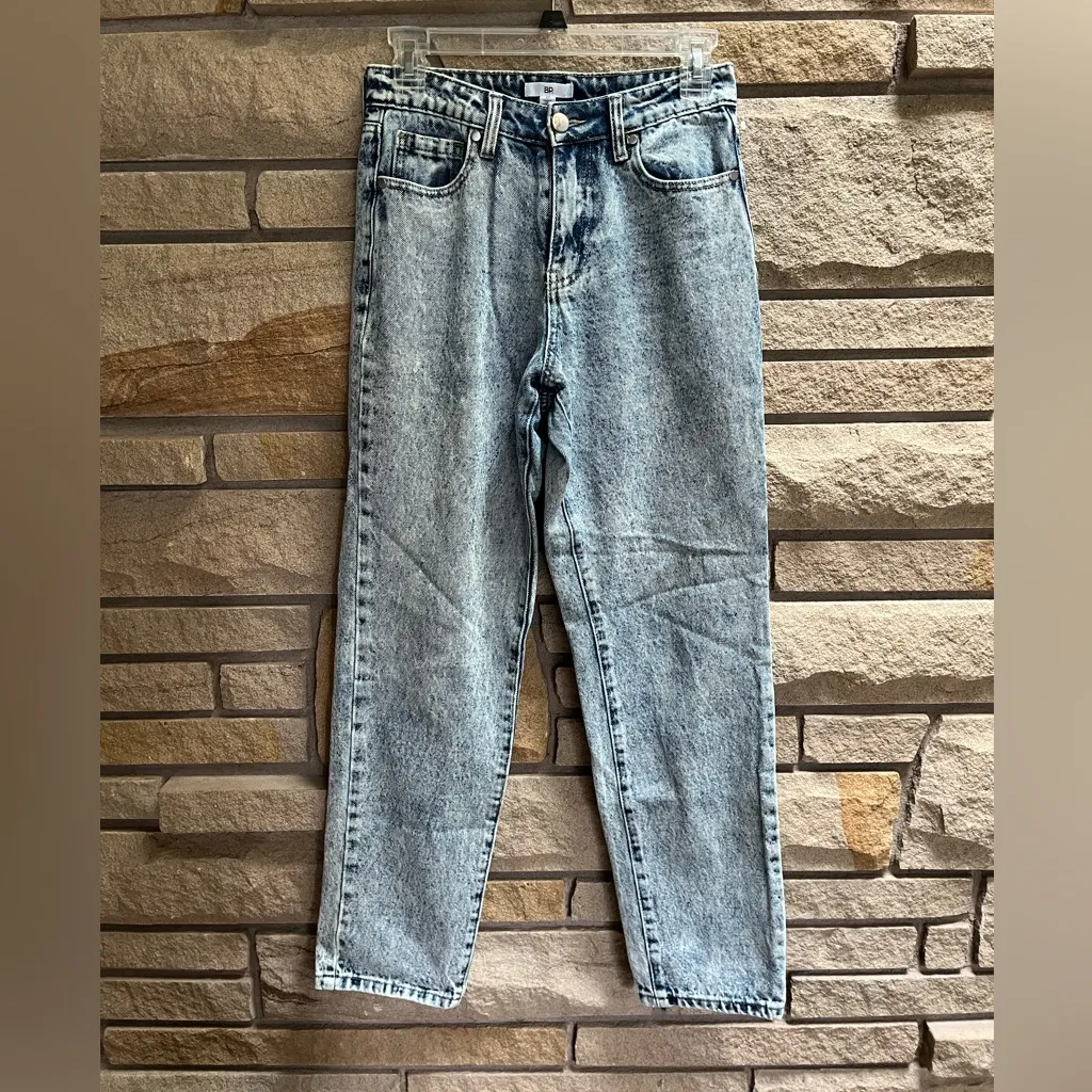 BP Acid Wash Mom Jeans Size 25 - Image 2