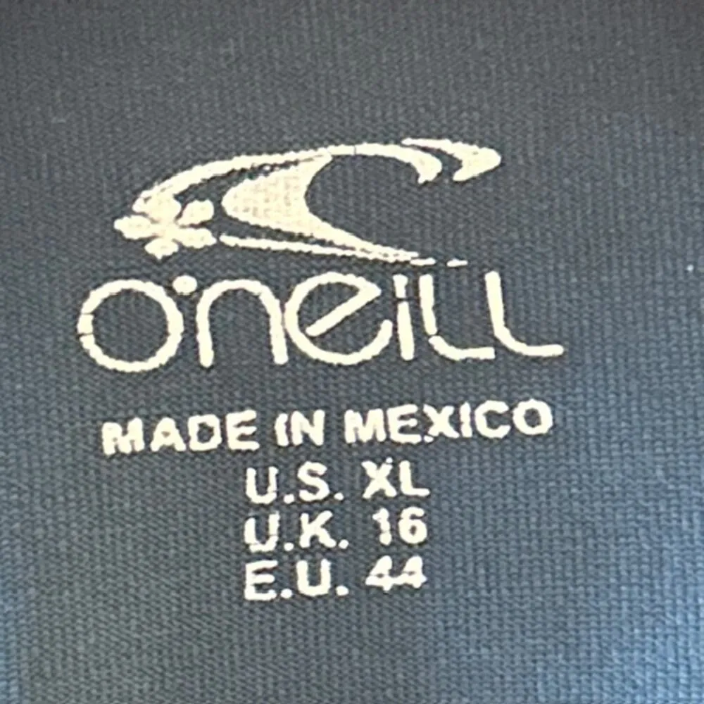 O’Neill Women’s Rash Guard Swim Shirt UV Block Tagged XL, Fits Like Small/Medium - Image 6