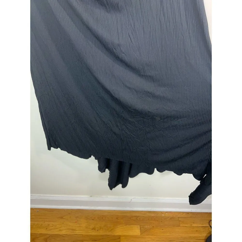 Soncy Plus Asymmetrical Flair Skirt (Soncy size 1) Black - Image 9