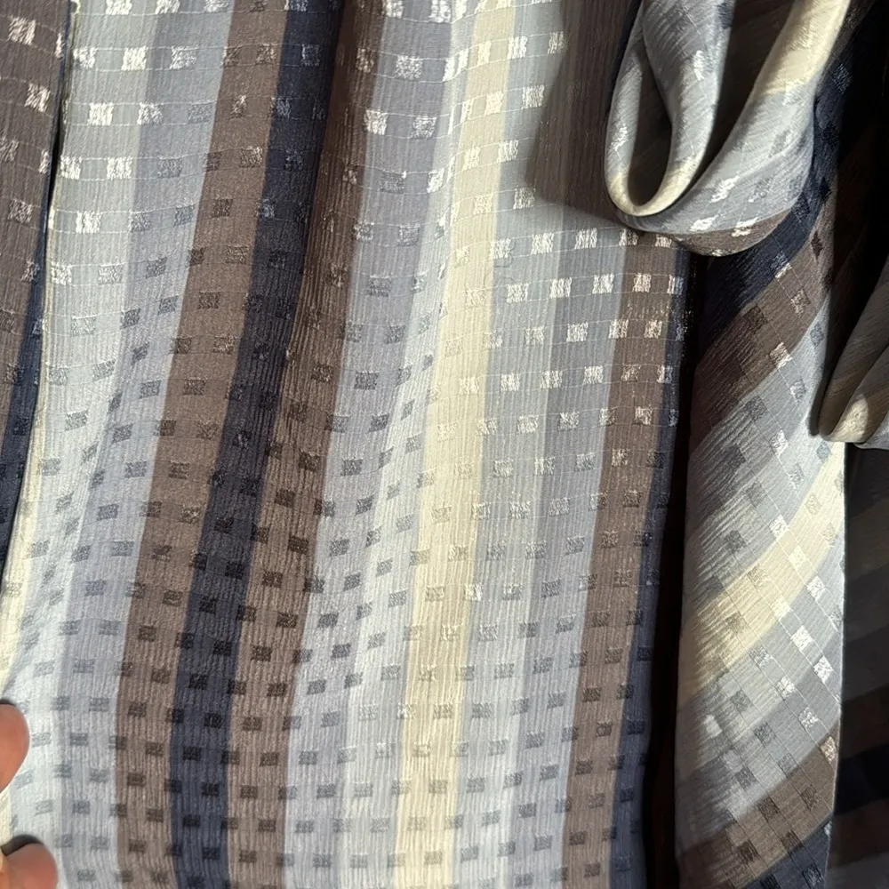 Vintage Nordstrom Town Square Petite Blue Gray Blouse Size 6 - Image 2