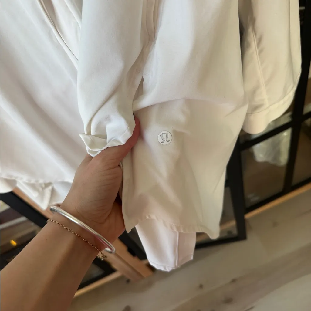 Lululemon  In the Moment Shirt long sleeve collar button down performance White - Image 4