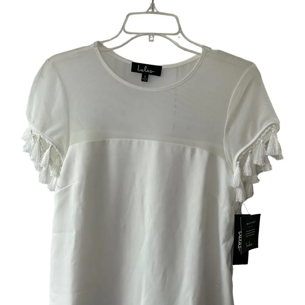 Lulu's White Short Sleeve Shift Dress Women's Sz Small Tassel Sleeves NEW - Image 5