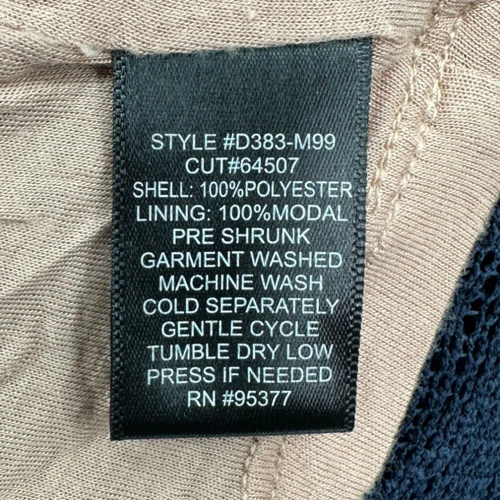 Sanctuary | Medium | Navy Blue Eyelash Lace Nude Lined Short Sleeve Shift Dress - Image 7