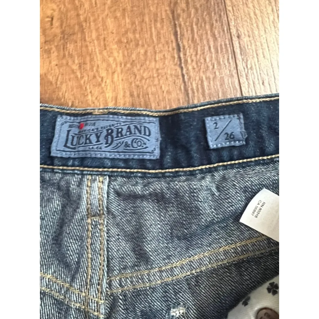 Lucky Brand Jean Shorts Women’s 2/26 Boyfriend Distressed Dark Wash Button UP - Image 3