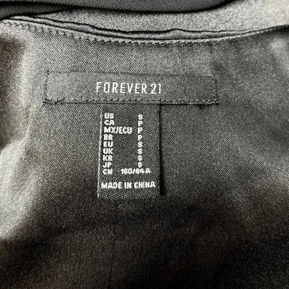 Forever 21 Black Satin Hook & Eye Puff Sleeve Square Neck Crop Top Blouse Size S - Image 6