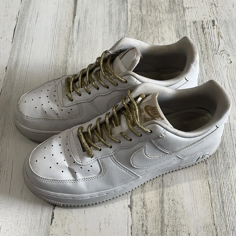 Nike AirForce Ones Size 8.5 - Image 3