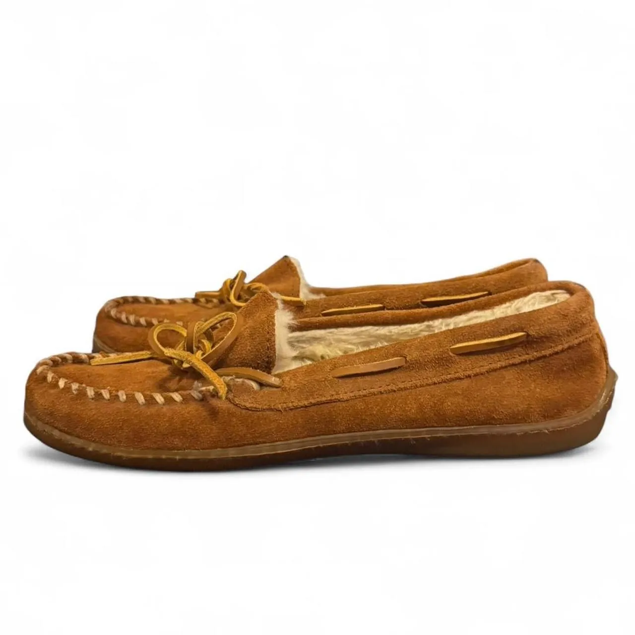 Minnetonka Women’s Moccasins Size 9 Brown Suede Shearling Lined Softsole - Image 4