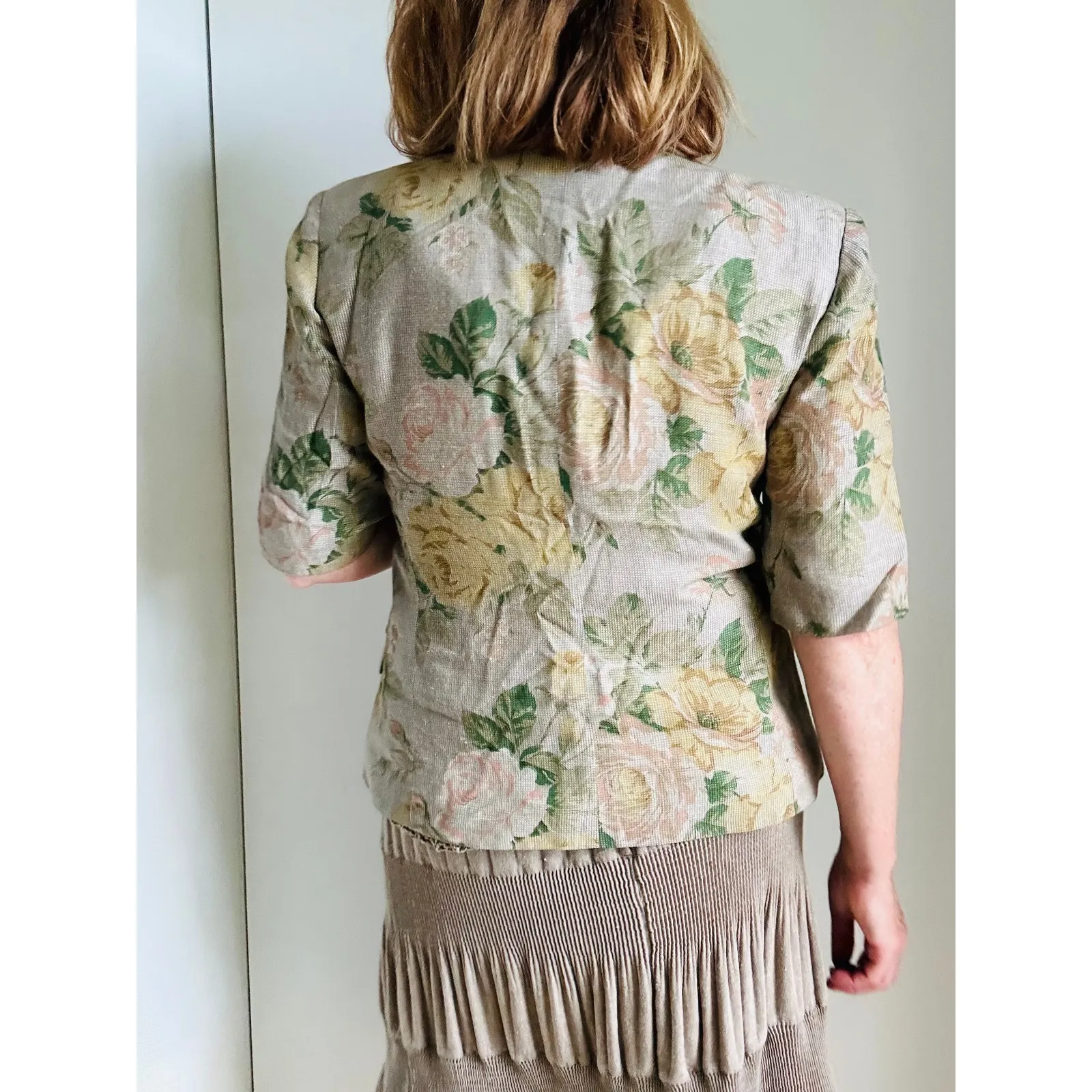 Women's Tailored Blazer Short Sleeve Neutrals Floral print Size M Linen Blend Green - Image 4