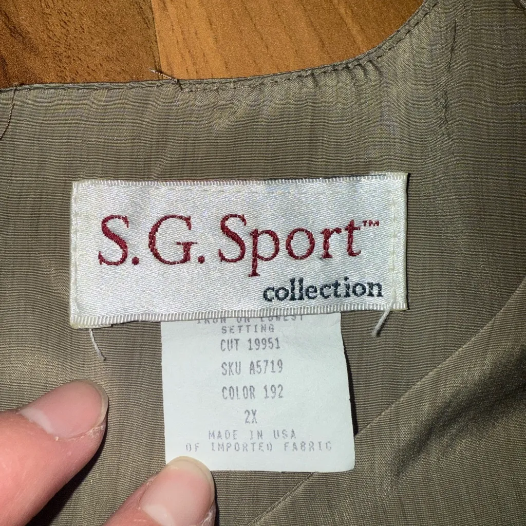 S.G. Sports collection‎ vintage breezy khaki green top paper tag 2X Tan - Image 3