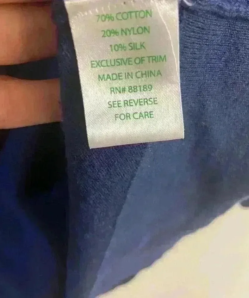 LILLY Pulitzer navy blue 10% silk crewneck pullover sweater. Medium - Image 5