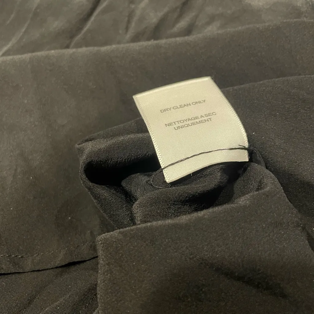 Joie 100% Silk V-Neck Long Sleeve Lightweight Top - Image 4