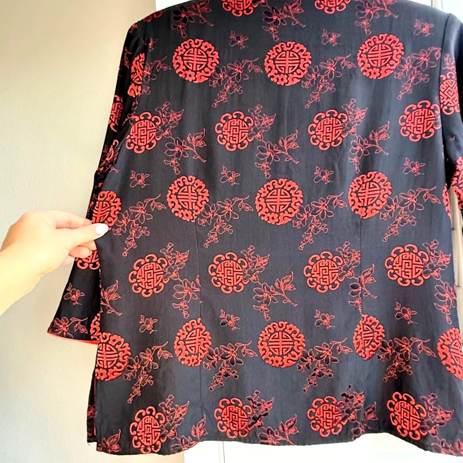 Vintage Chinese Black & Red Brocade Frog Closure Mandarin Collar Jacket Size M - Image 11