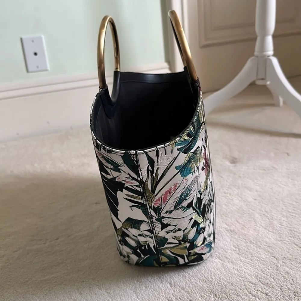 Flynn Hampton Flora Metallic Weave Floral Tote Bag Purse Metallic Ringed Handles Black - Image 9