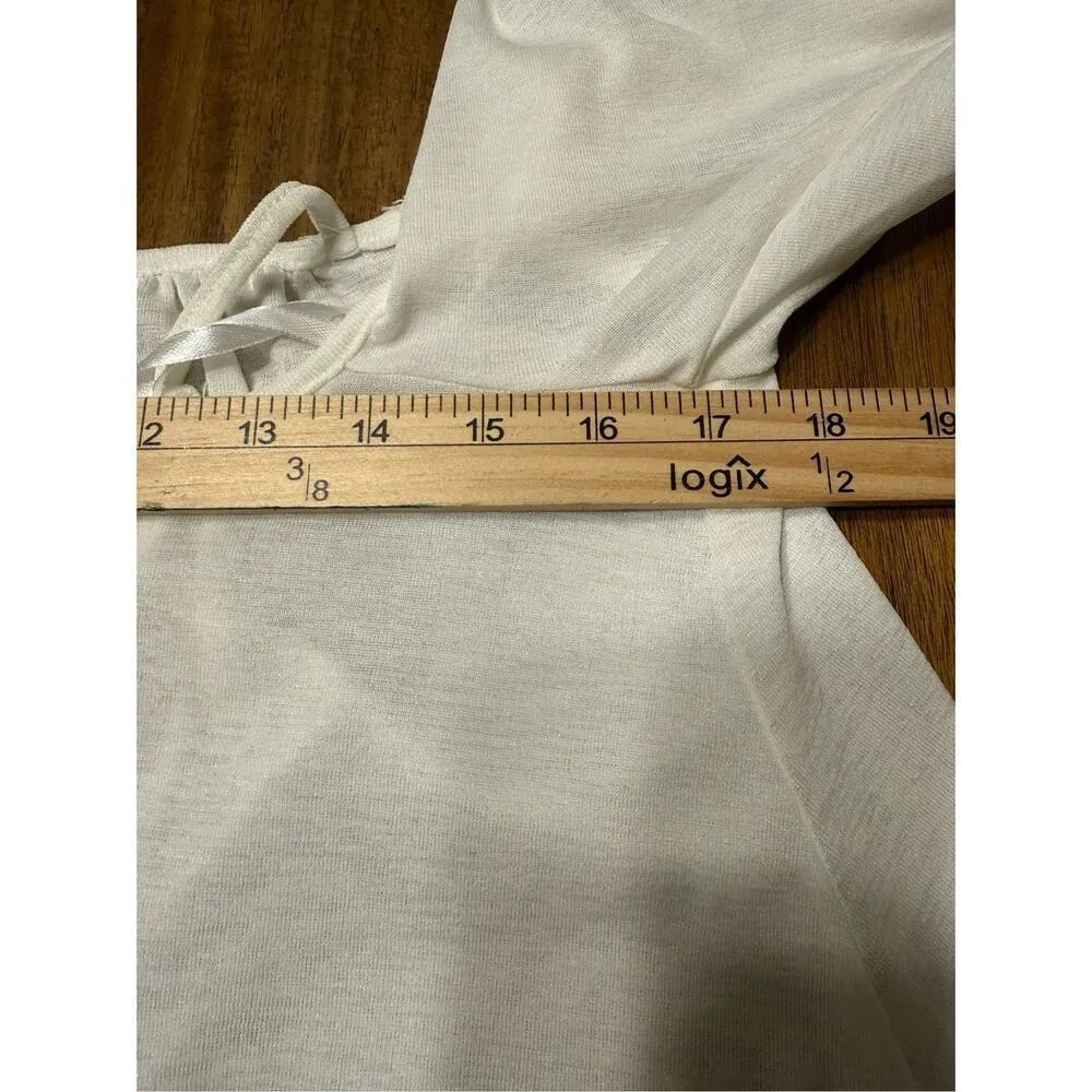 VERY J Women's Cream Ivory Cold Shoulder Pullover Oversized whimsy Blouse Size S - Image 8