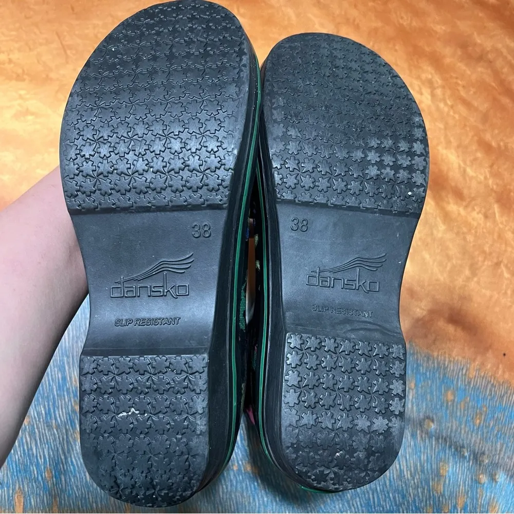 Dansko Vail Frog Print Clog Rain boots vegan waterproof pull on size 38 colorful - Image 9