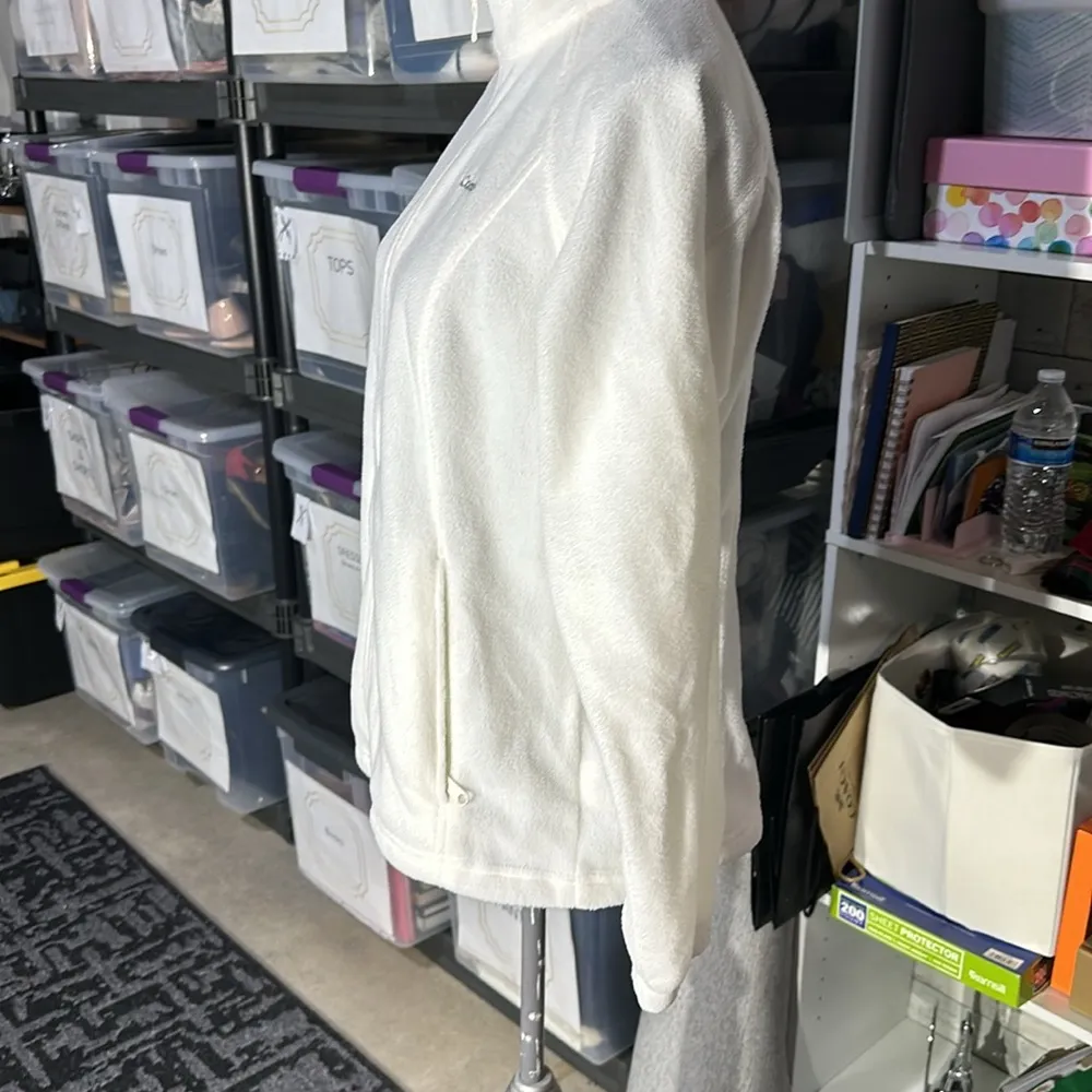 Columbia Women's White Fleece Jacket - Size L - Image 2