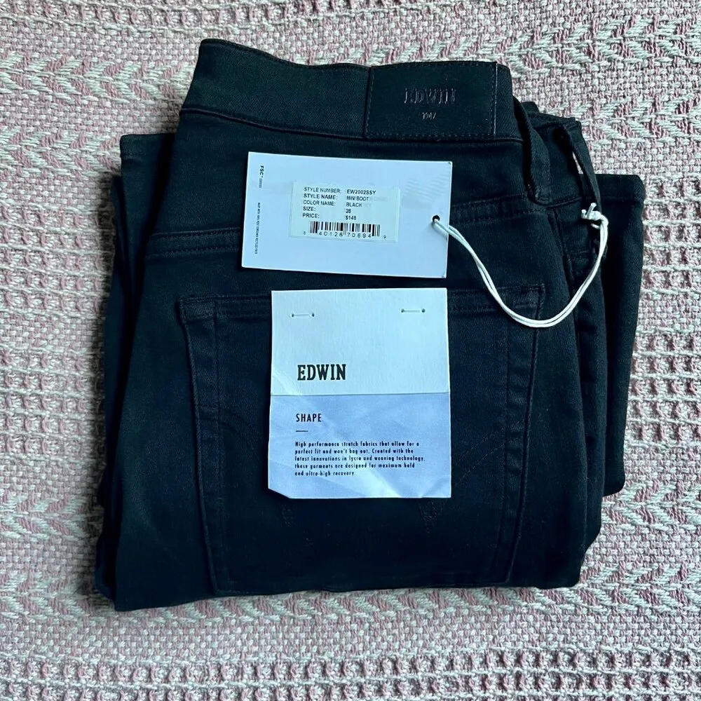 NWT Edwin Cassia mini boot black jeans, size 28 - Image 4