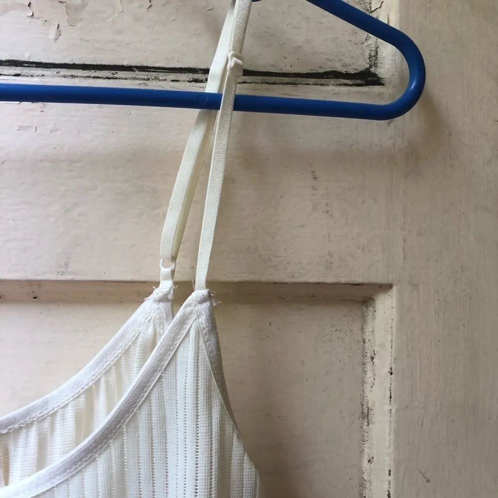 Easel Anthropologie ivory ribbed knit crochet floral lace slip mini dress small - Image 7