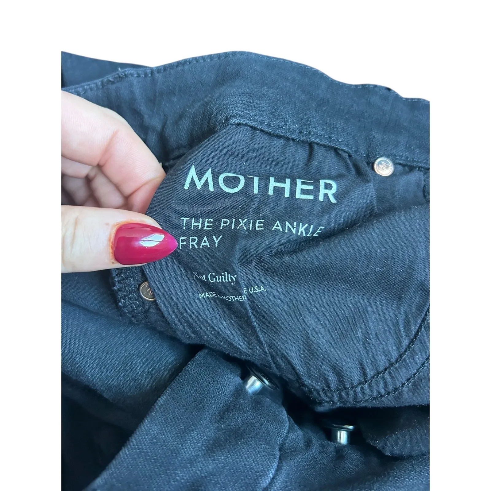MOTHER The Pixie Ankle Fray Jeans Not Guilty Black Button Fly Distressed Size 25 - Image 11