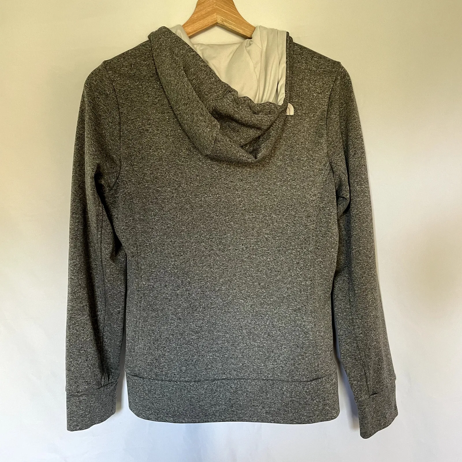 The North Face  full zip gray sweater pockets women's size small athleisure top - Image 3